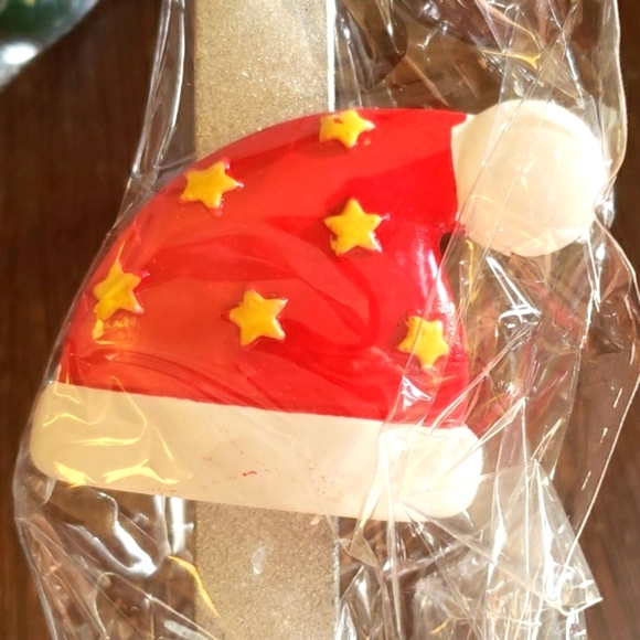 Juephe 4 Piece Christmas Metal Stocking Holders for the Mantel - Picture 6 of 8
